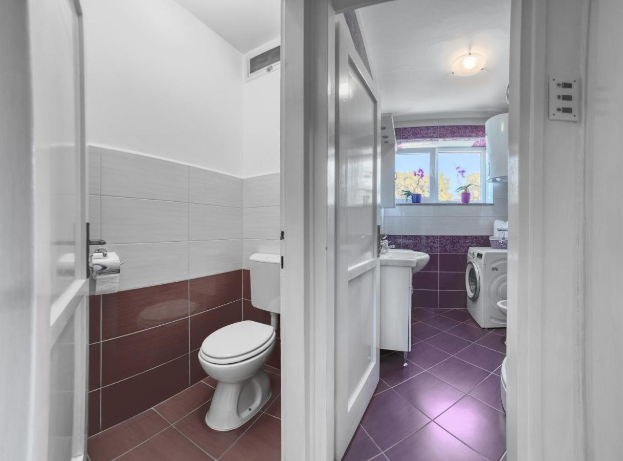 M & M Apartment Пула Екстер'єр фото