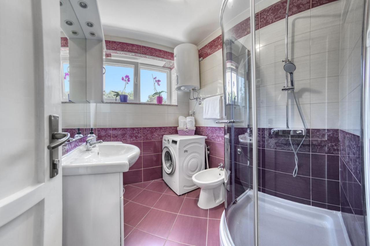 M & M Apartment Пула Екстер'єр фото